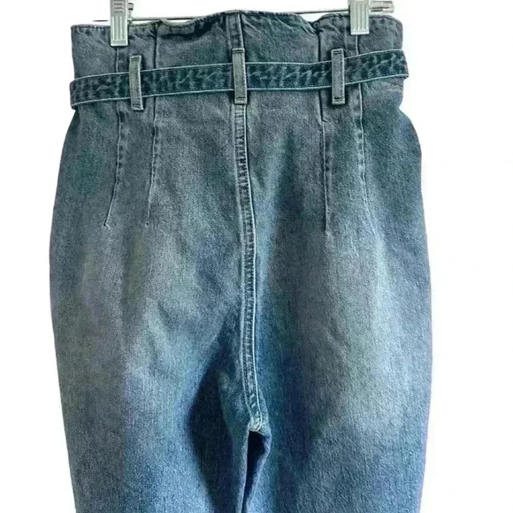 Abercrombie & Fitch Mom Jean Paper Bag Raw Hem Tie High Rise Blue Tie 26 2 Reg - Picture 4 of 6